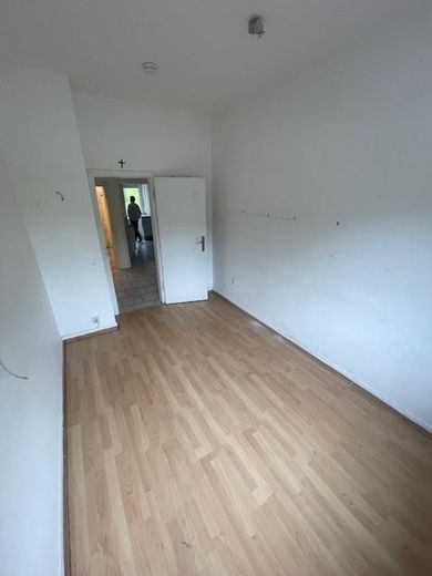 Wunderschöne Erdgeschoss Wohnung in Rüttenscheid mit Gartenanteil – kleines Zimmer