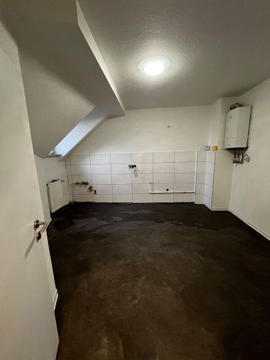 Świeżo wyremontowane 3-pokojowe mieszkanie własnościowe w centralnej lokalizacji – 77 m² – bez prowizji – Zdjęcie 6