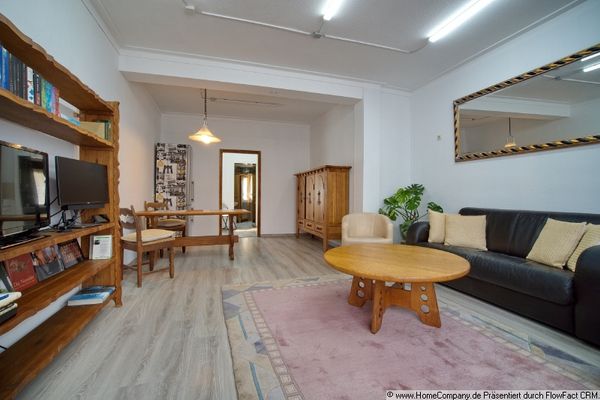 Ruhig wohnen mit guter Anbindung – 2-Zimmer-Wohnung mit separatem Eingang