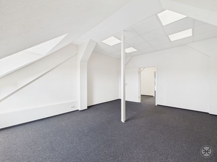 5 Einzelbüros für Co.Worker, Selbständige &amp; Co. | Kreyenbrück | Oldenburg – Eden-Ehbrecht-Immobilien_Vermietung_Einzelne-Büroräume_Kreyenbrück_018