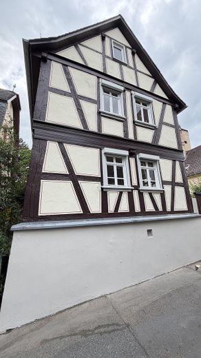 Traumhaftes Fachwerkhaus mit großem Grundstück und Terrasse – Foto 6