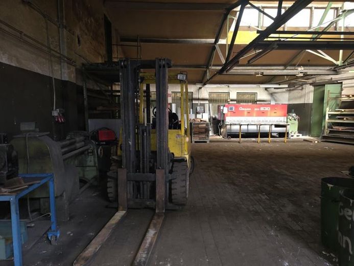 Gewerbe-/Lagerhalle | Kran | 400 V | LKW-Zufahrt | Nähe A1 – Foto 11