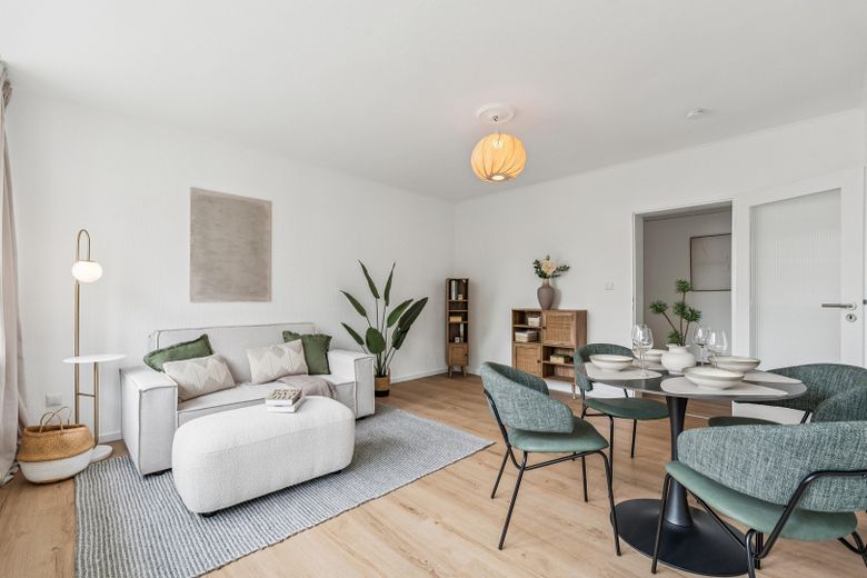 Einziehen ohne Renovieren – 3 Zimmer Wohnung gleich am Heidbergsee – provisionsfrei – Wohnzimmer, Originalbilder!