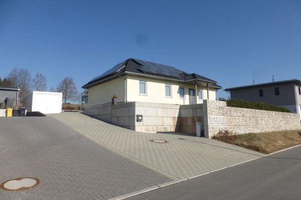 Neugebautes EFH Bungalow (Energiesparhaus) in bester Lage (Hauptmannsgrün)