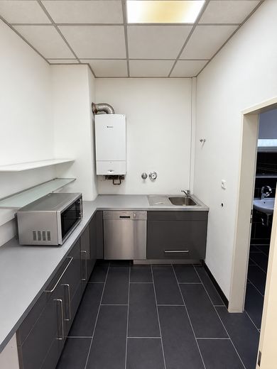 Multifunktionale Gewerbefläche zu vermieten – Foto 6