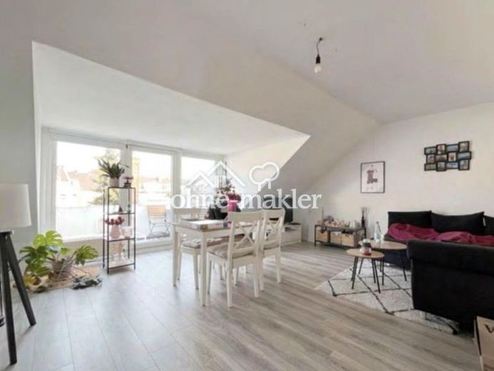 Helle Zweizimmerwohnung mit Balkon in Ddorf Büdingenstr. – Foto 1