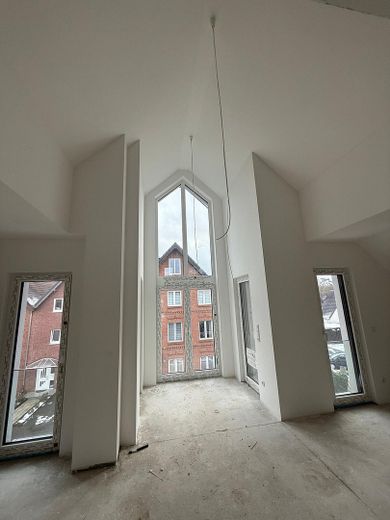 4-Zimmer Galerie: Wohnzimmer