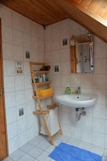 Ökologisch gebautes Holzhaus u. Nebengebäude – Foto 30