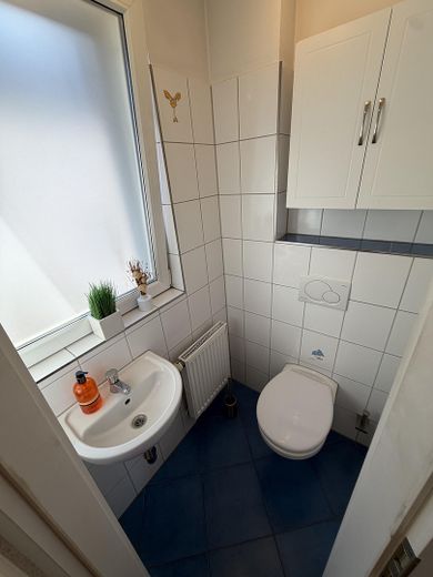 *Gegen Gebot*Bauernhaus / Hofreite  mit Nebengebäude* – OG WC 