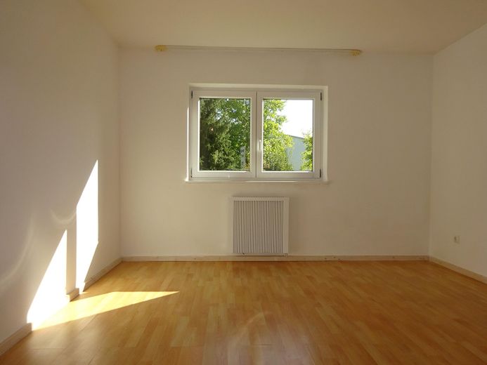 Appartement de 3 pièces avec balcon – Schlafzimmer