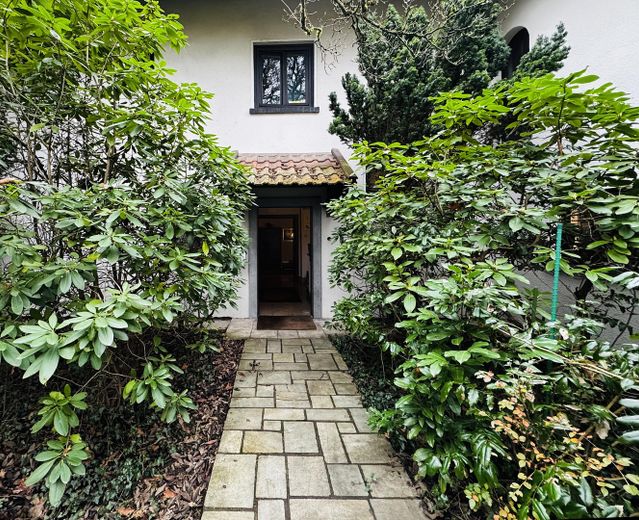 Einer der Eingänge ins Haus