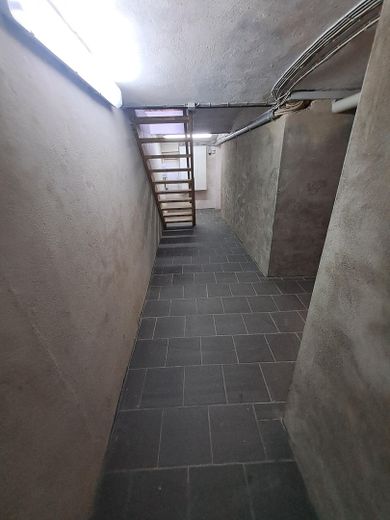 Lüneburg 2,5 Zimmer Wohnung kaufen in nur zu fuß bis 5 Min zum Marktplatz. – Keller