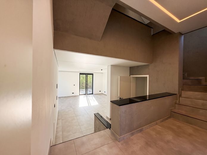 Luxus-EFH kernsaniert 2026 | Klasse A | 1.448 m² Grundstück – Flur EG