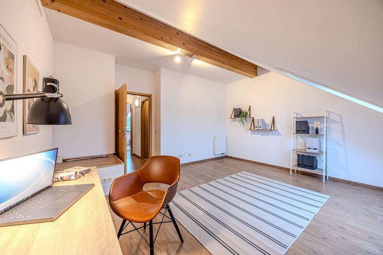 Home-Office Dachgeschoss