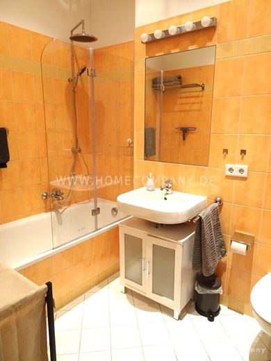 19376 HomeCompany Dresden Möbliert/Furnished 2-Zimmer Apartment mit Balkon in Dresden – Äußere Neustadt max. 2 Personen – b5da2b31645006696724dee22091572e06352145.jpg