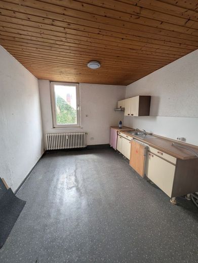 Löhne-Gohfeld — bezugsfreies Anlageobjekt mit Entwicklungspotenzial – Küche OG