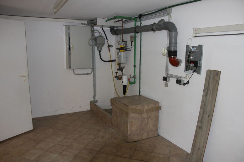 Tussenwoning met veel ruimte voor het gezin – Waschküche