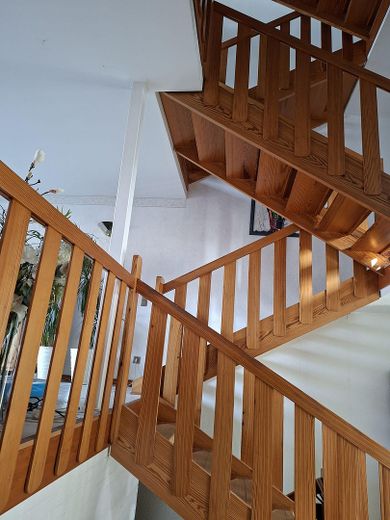Split-Level Treppenhaus