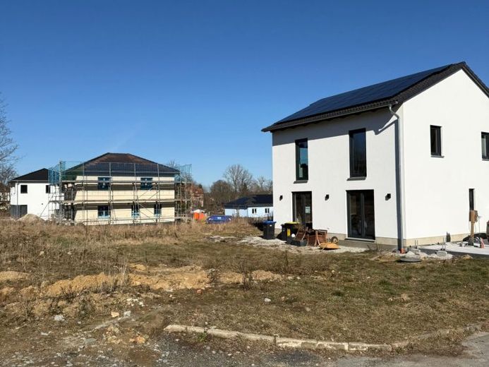 Exklusive Bauplätze für freistehende Einfamilienhäuser in attraktiver Wohnlage – फोटो 1