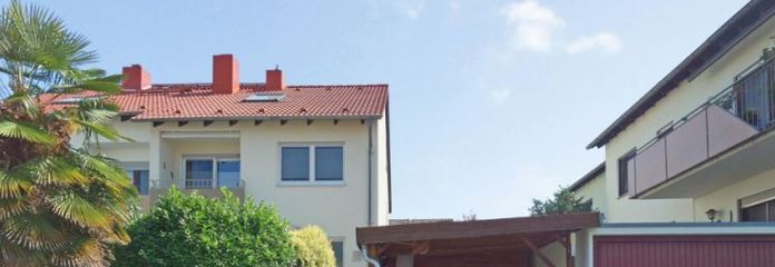 Schöne, neuwertige Doppelhaushälfte mit 2 Wohneinheiten (auch als Einfamilienhaus nutzbar)