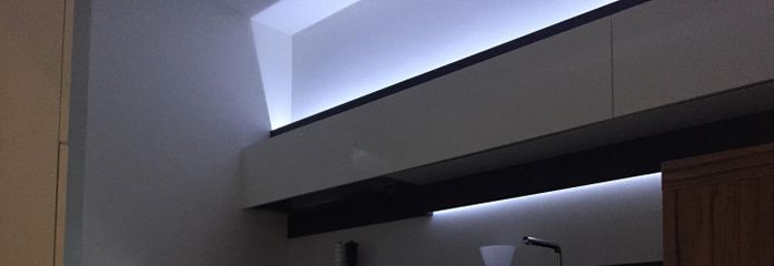 2-ZKB Luxus Altbau Designerküche |Designerbad |teilw. Fußbodenheizung | Balkon | Lift | Stellplatz – Küche