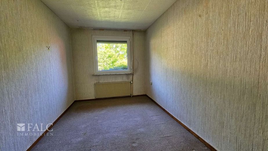 Die Lage ist entscheidend, und die ist top ! – Zimmer1 EG