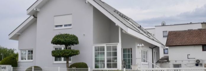 Schönes Einfamilienhaus mit separater Einliegerwohnung
