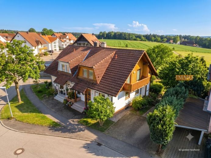 IMMORath - Moderne DHH im Schwarzwaldstil mit Panorama-Terrasse, 30min nördlich Freiburg – Foto 1