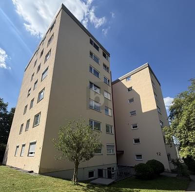 KOMFORTABEL WOHNEN: BALKON, GARAGE, AUFZUG – 1782496136_5c020a.jpg