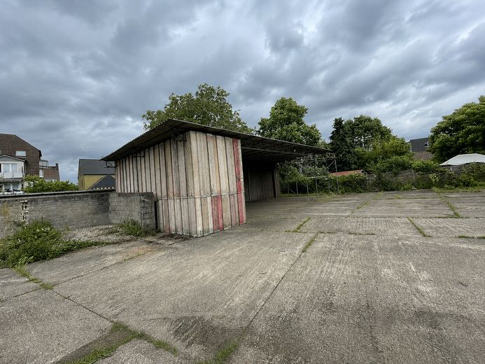 Gewerbegrundstück 2.635 m² mit Büro, Sozialräumen & Unterstellflächen – Foto 5