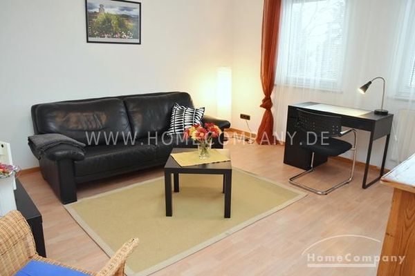 Ricklingen, Timelessly furnished 2-room apartment.