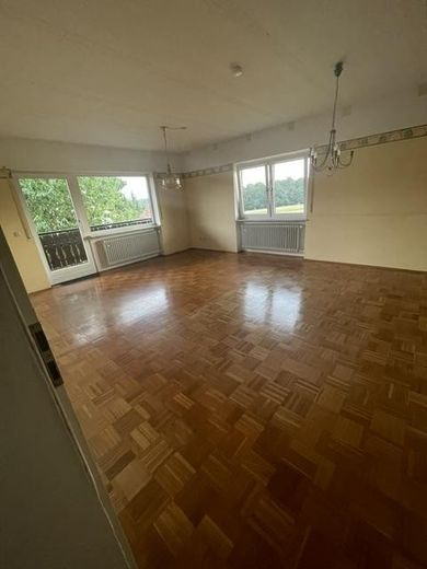 Anwesen mit Einfamilienhaus inkl. ELW & zweitem Wohnhaus, Garagen, Carport, Scheune & Werkstatt – Foto 6