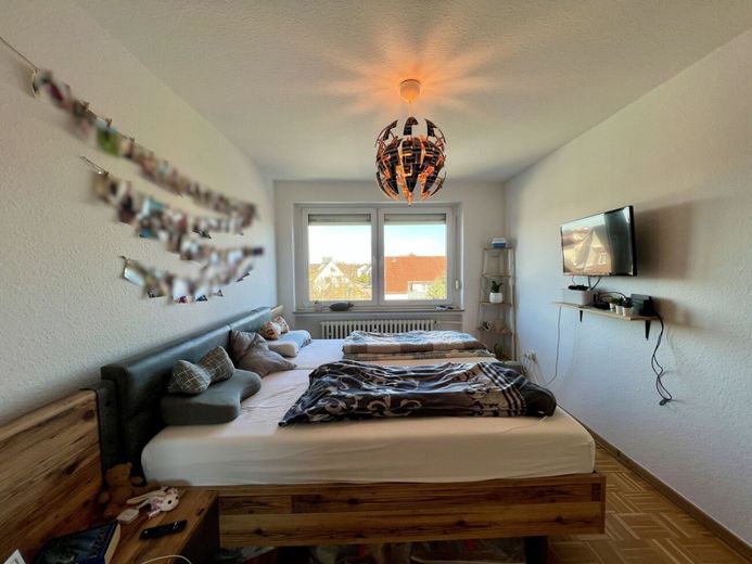 3-Zimmer Eigentumswohnung mit Loggia und Weitblick auf das Kaiser-Wilhelm-Denkmal - Minden-Meißen! – Schlafzimmer