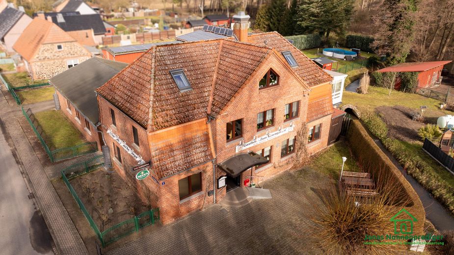 Zweifamilienhaus mit Scheune und Gewerbefläche - für den Käufer provisionsfrei – Foto 1