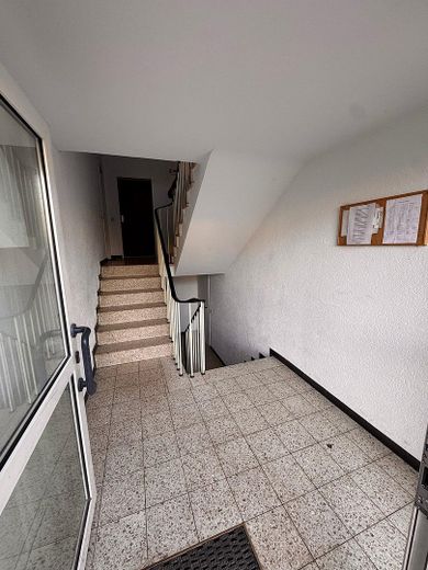 Kapitalanlage: Mehrfamilienhaus in Euskirchen – Treppenhaus