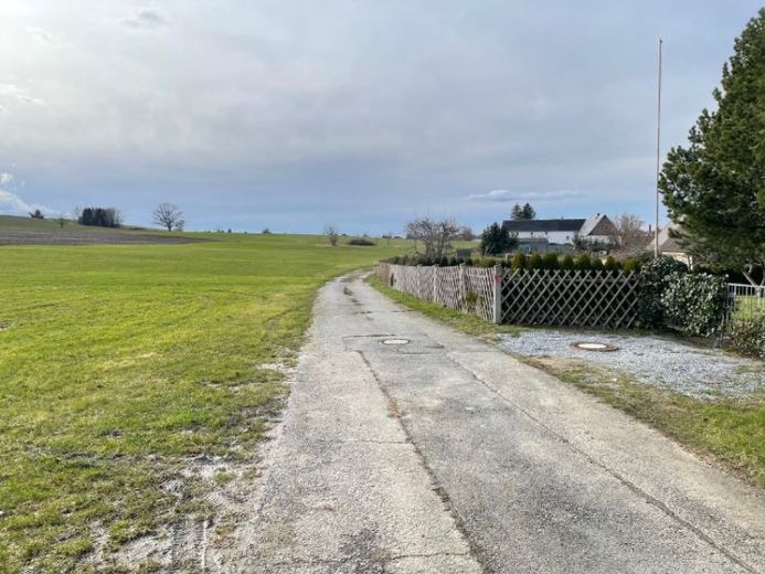 Ab 700 m² Bauplätze in Bretnig-Hauswalde – फोटो 1