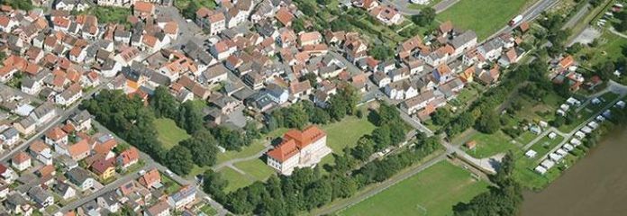 Schloß zu verkaufen - Hotel / Wohnanlage / Tagungszentrum / Firmenzentrale