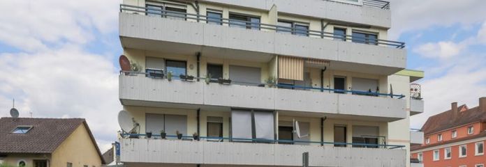 Centrally located – elevator available!