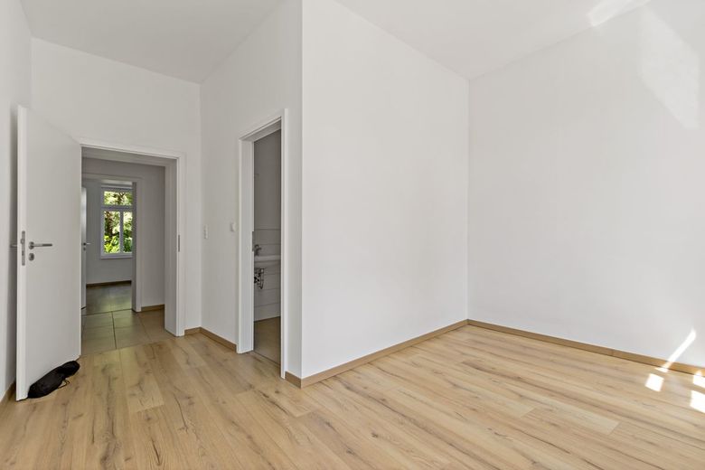 Perfekt für junges Glück!
2  Zimmerwohnung mit Terrasse – Schlafzimmer