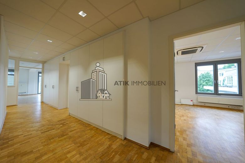 ATIK: Repräsentative, lichtdurchflutete Büroeinheit mit Klimatisierung und Top-Lage - provisionsfrei – Innenansicht