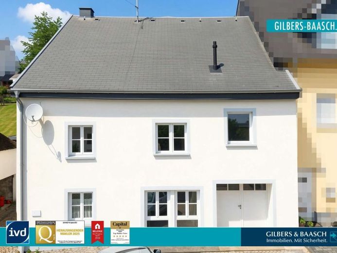 Herl: Charmantes Bauernhaus mit großem Garten und Ausbaupotenzial – Foto 1