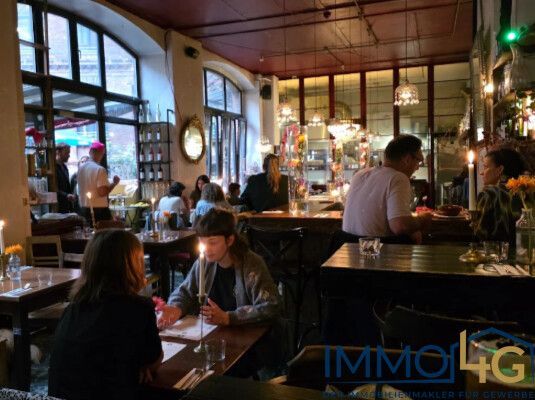 Kreuzberger Geheimtipp: Modernes Hinterhof-Restaurant mit urbanem Flair und Sonnenterrasse – Screenshot 2025-10-10 105512