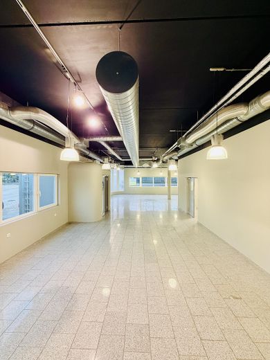 Loftartiges Ladenlokal - stylisch und hochwertig ausgestattet in Karlsbad - Langensteinbach – Verkaufsraum