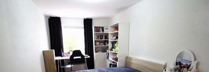 Kinderzimmer (ca. 15 m²)