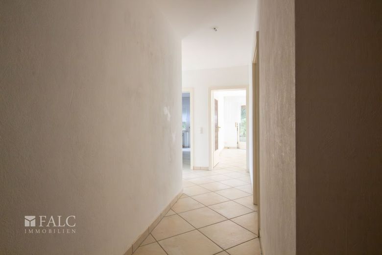 Neues Zuhause zu vergeben! – Flur