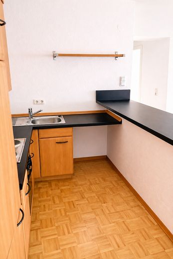 Provisionfrei: Bezugsfreie, helle 2-Zimmer-Wohnung mit Aufzug in begehrter Lage Stuttgart-West – Küche
