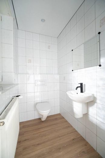 Modernisiertes Zweifamilienhaus mit Einliegerwohnung, neuer Gasheizung & PV Anlage – Foto 25