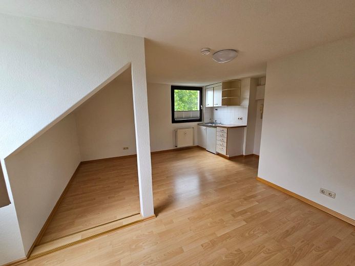 Bonito y luminoso apartamento de 1,5 habitaciones con cocina empotrada en Mainz-Mombach – Foto 2