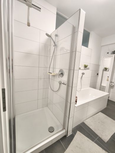 Dusche