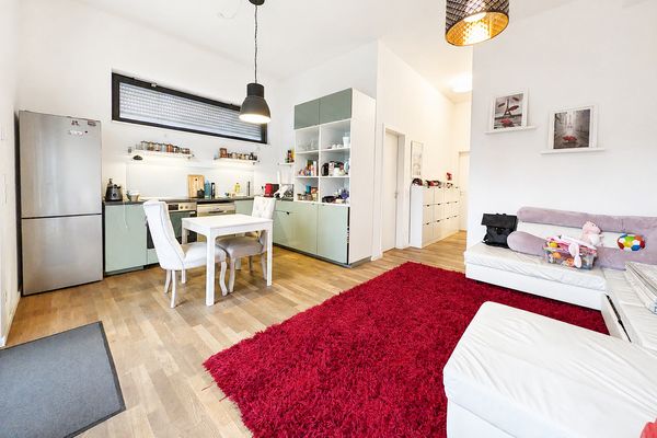 2,5-Zimmer-Wohnung mit Terrasse in Berlin-Mitte – 5,12% Rendite